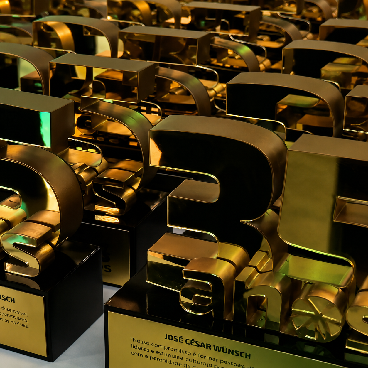 Troféus personalizados